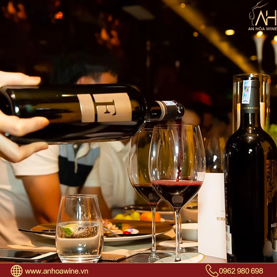 Bật mí kinh nghiệm mua rượu vang ngon đúng ý người thưởng