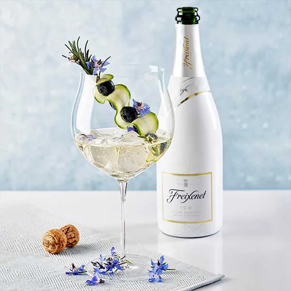 Rượu vang sủi Freixenet Ice ảnh 2